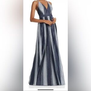 AQUA Silver & Blue pleated formal dresss